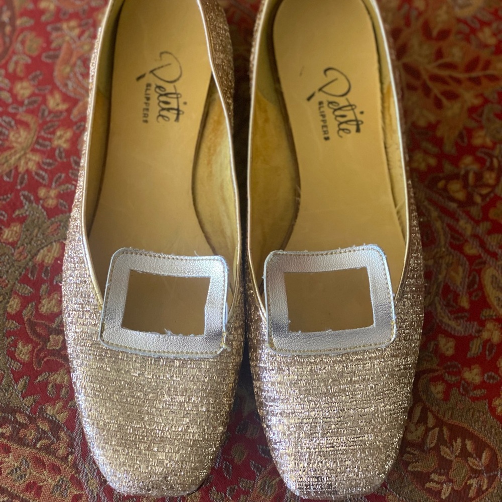 **VINTAGE Woven Gold Lame Heeled Slipper 8M**